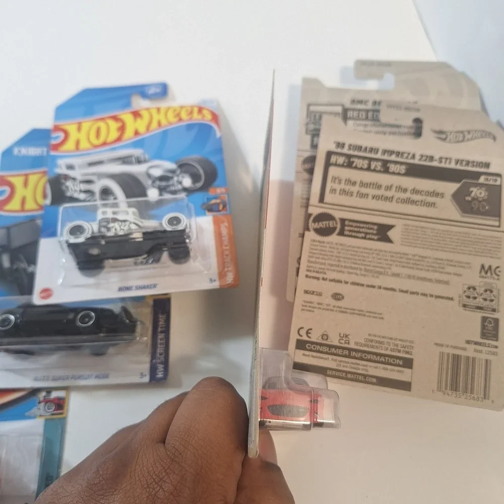 Hot Wheels Kitt Super Pursuit Not Perfect/ 6 Cars Toyota/ Bone Shaker/ Target Re